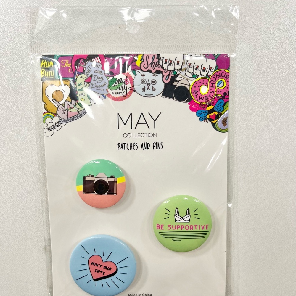 Colorful Pins Set